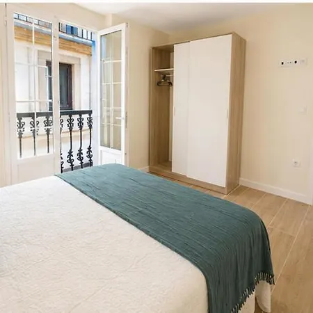 Residencial Junceda Apartamento *